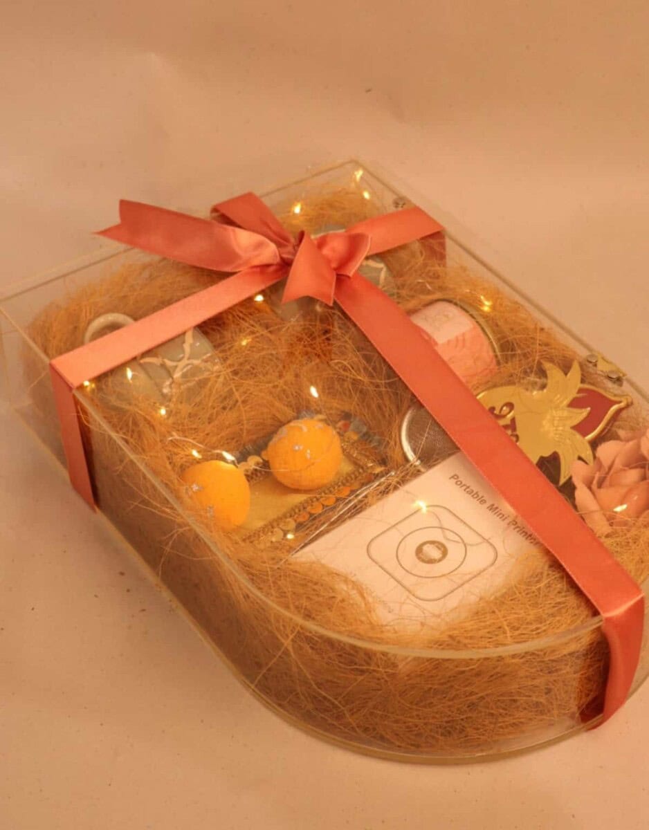 Family Oval Diwali Gift Box | Festive Gift Packaging