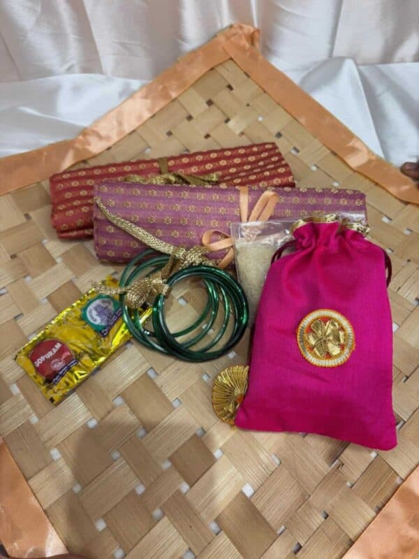 Premium Bagina Set for Festivals | Traditional Gifting Set