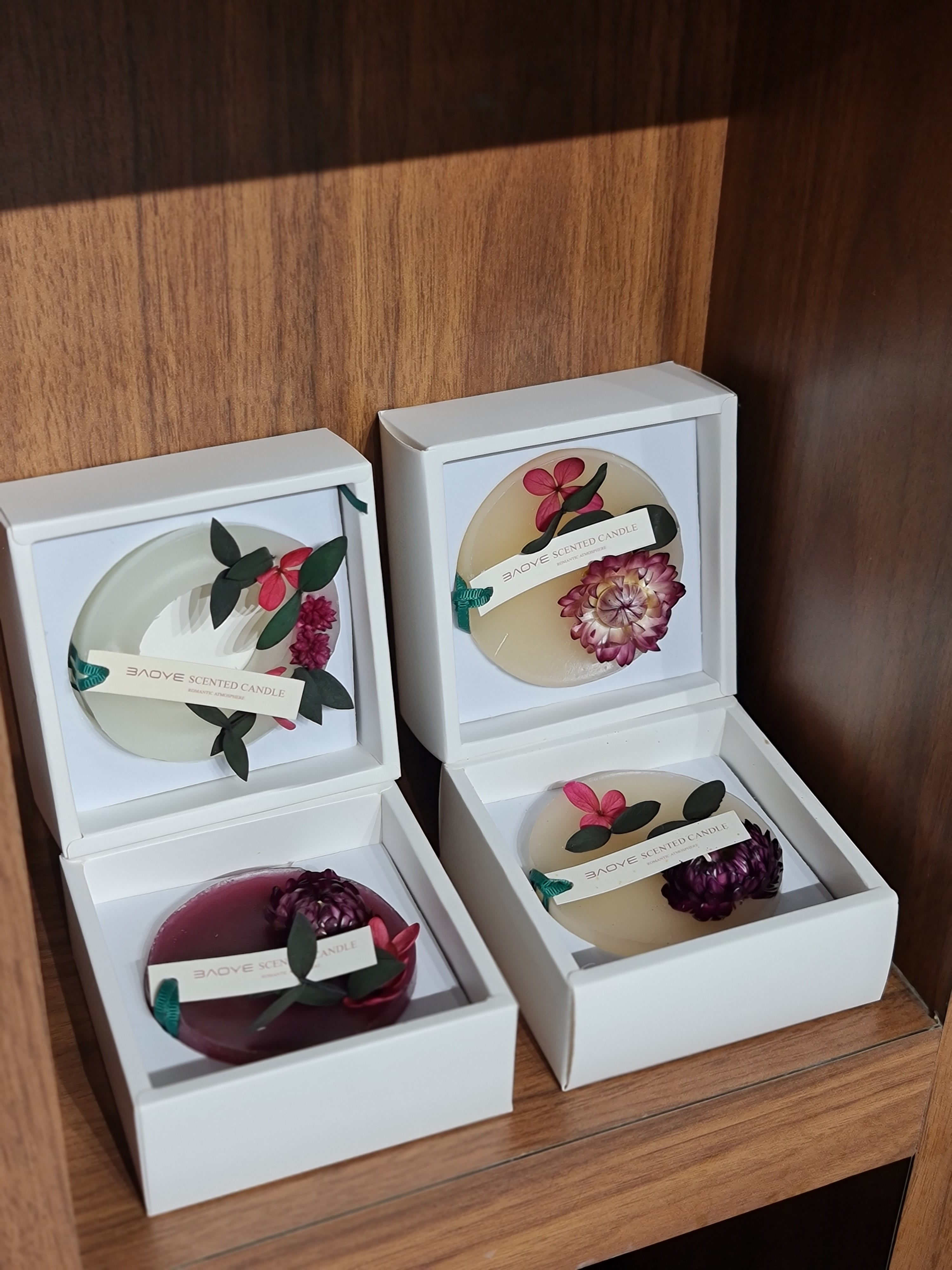 Handmade Floral Wardrobe Shoe Cabinets Scented Wax Tablets  - Air Freshener with Dried Flowers