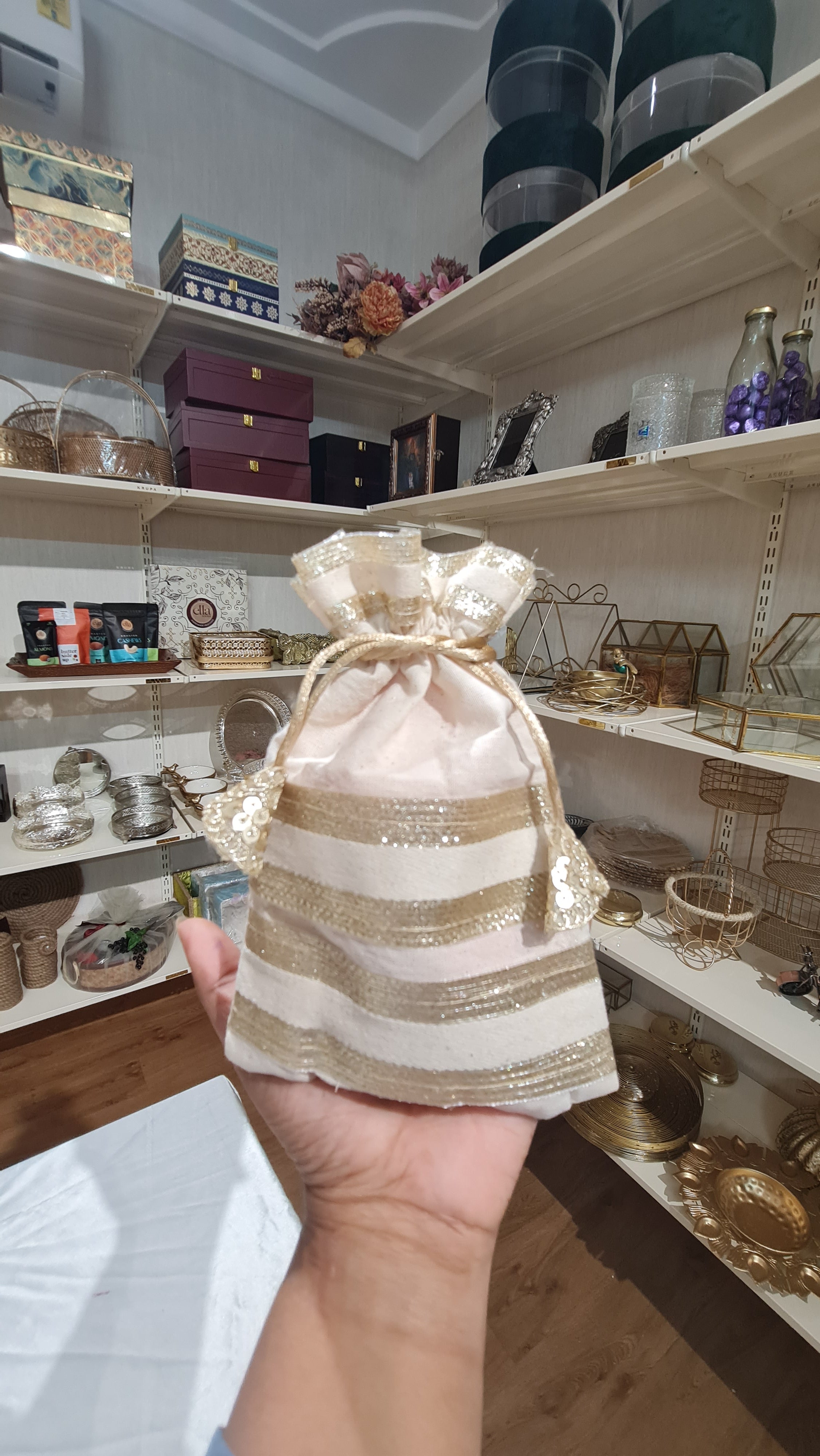 Gold Glitter Striped Drawstring Gift Jute Potli  – Elegant Reusable Favor Bag (20 Cm Height x 13 Cm Width)