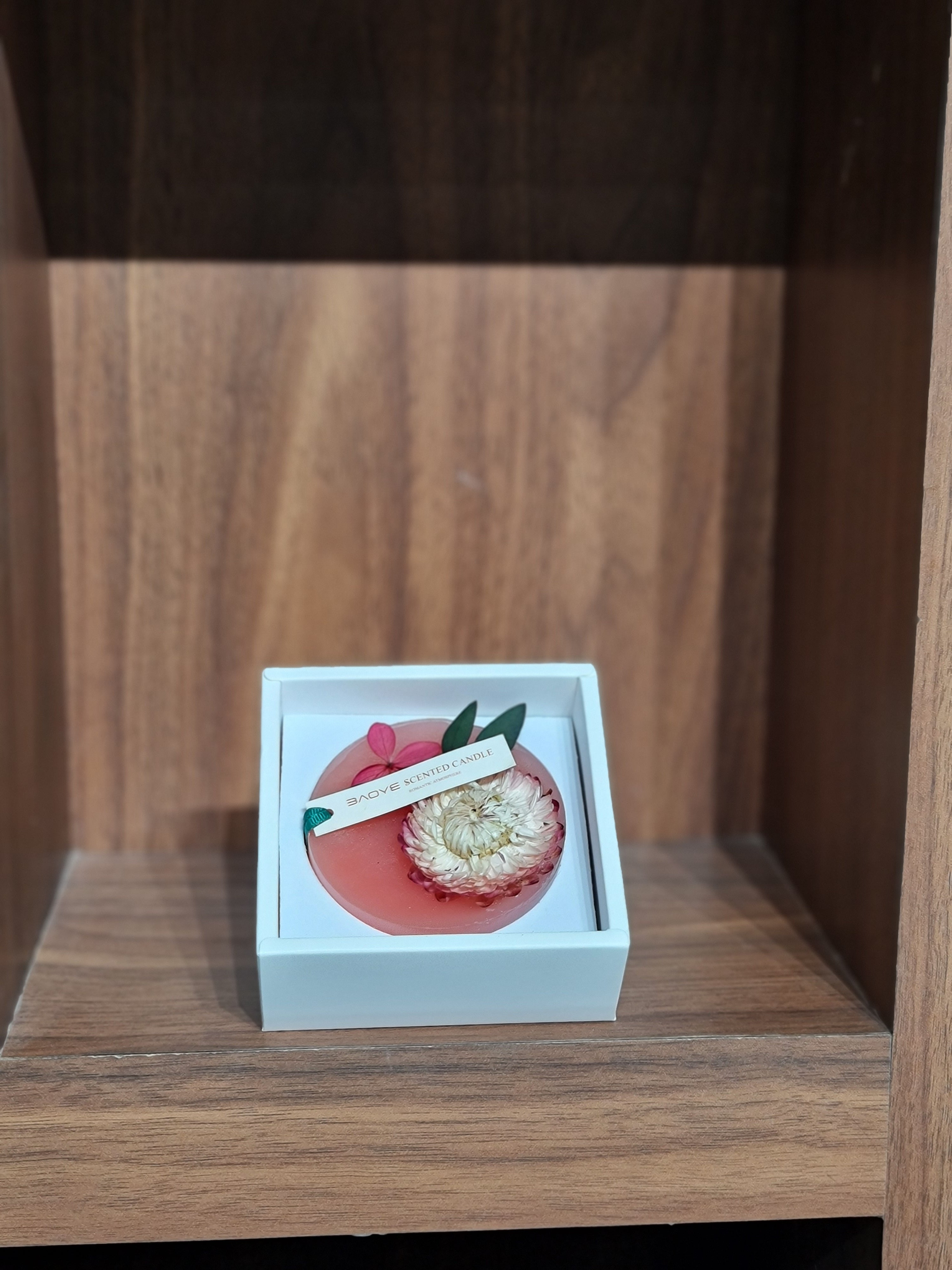 Handmade Floral Wardrobe Shoe Cabinets Scented Wax Tablets  - Air Freshener with Dried Flowers