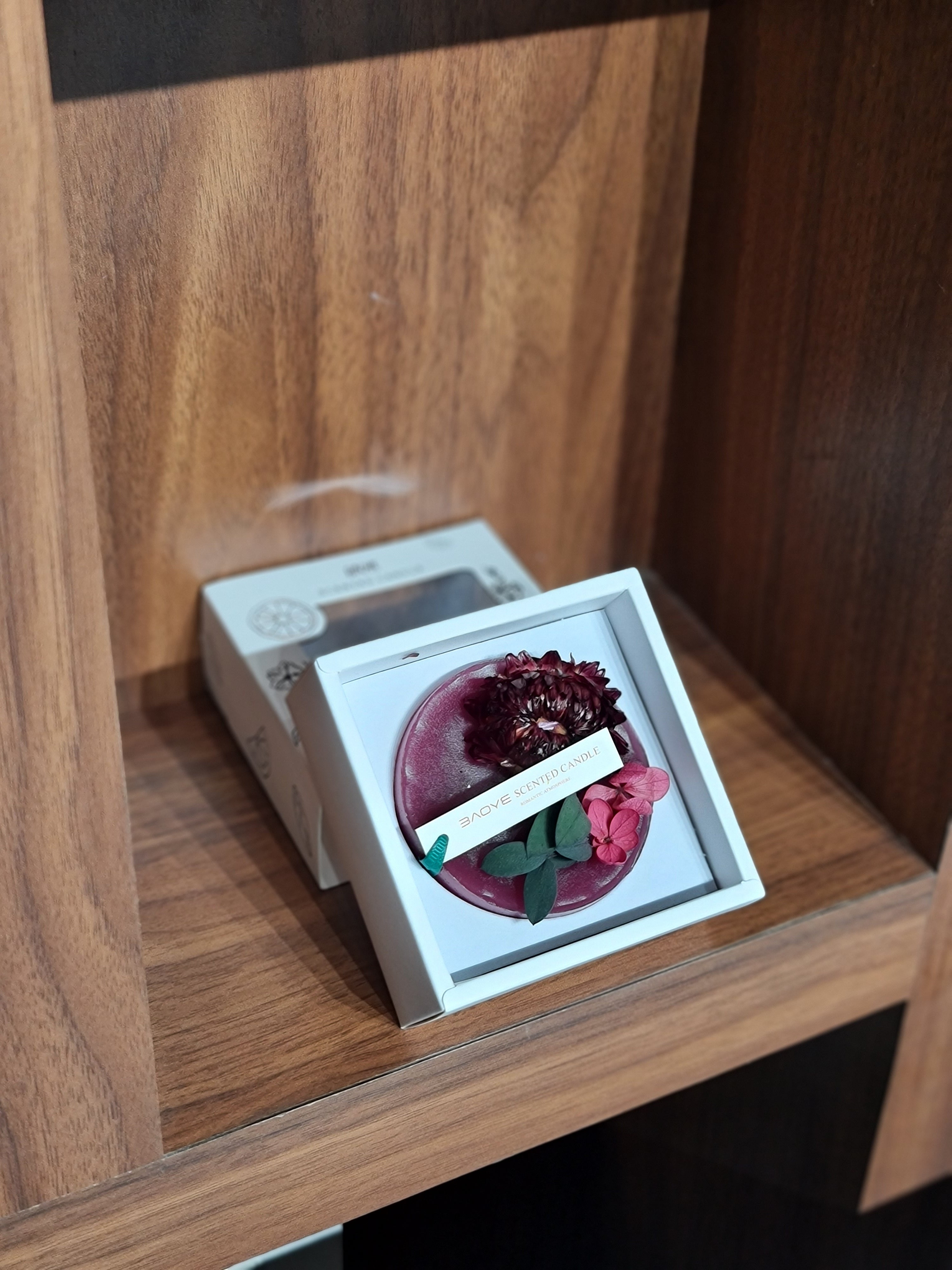 Handmade Floral Wardrobe Shoe Cabinets Scented Wax Tablets  - Air Freshener with Dried Flowers