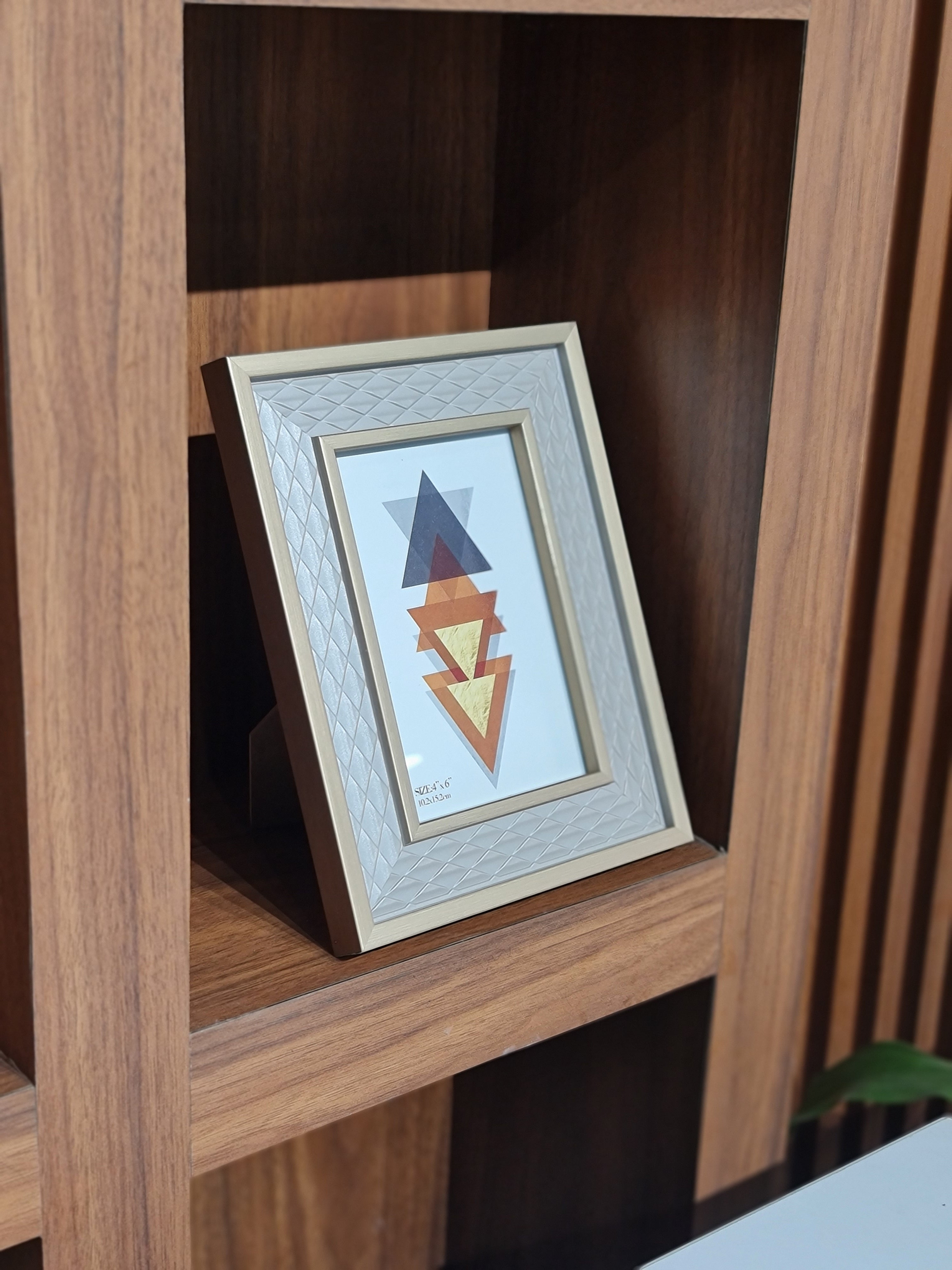 Premium 3D Gold PVC Photo Frame – 4×6 Inch Designer Tabletop Frame