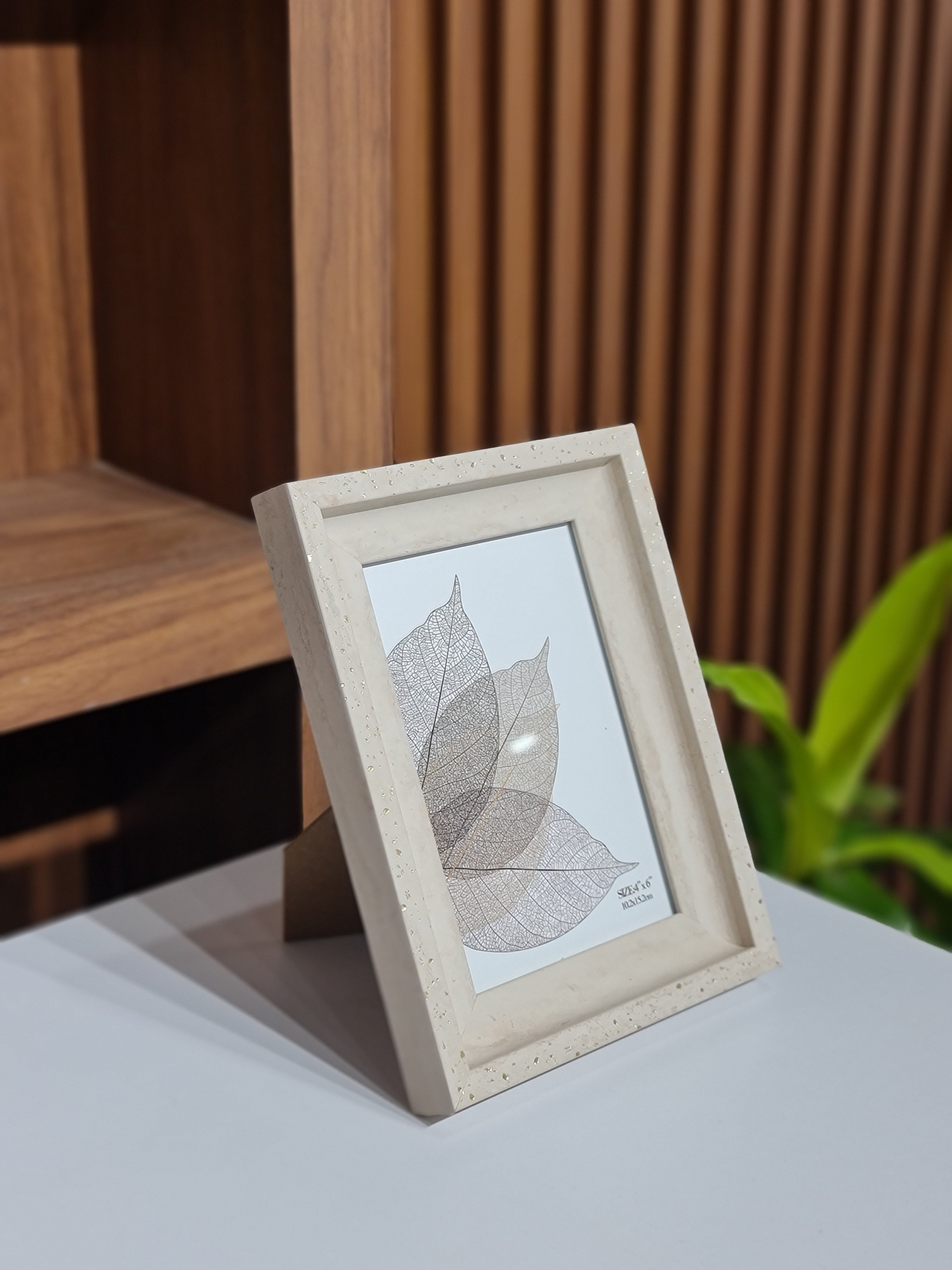 Cream Terrazzo-Style Picture Frame for Tabletop - 4x6 in Photo Frame