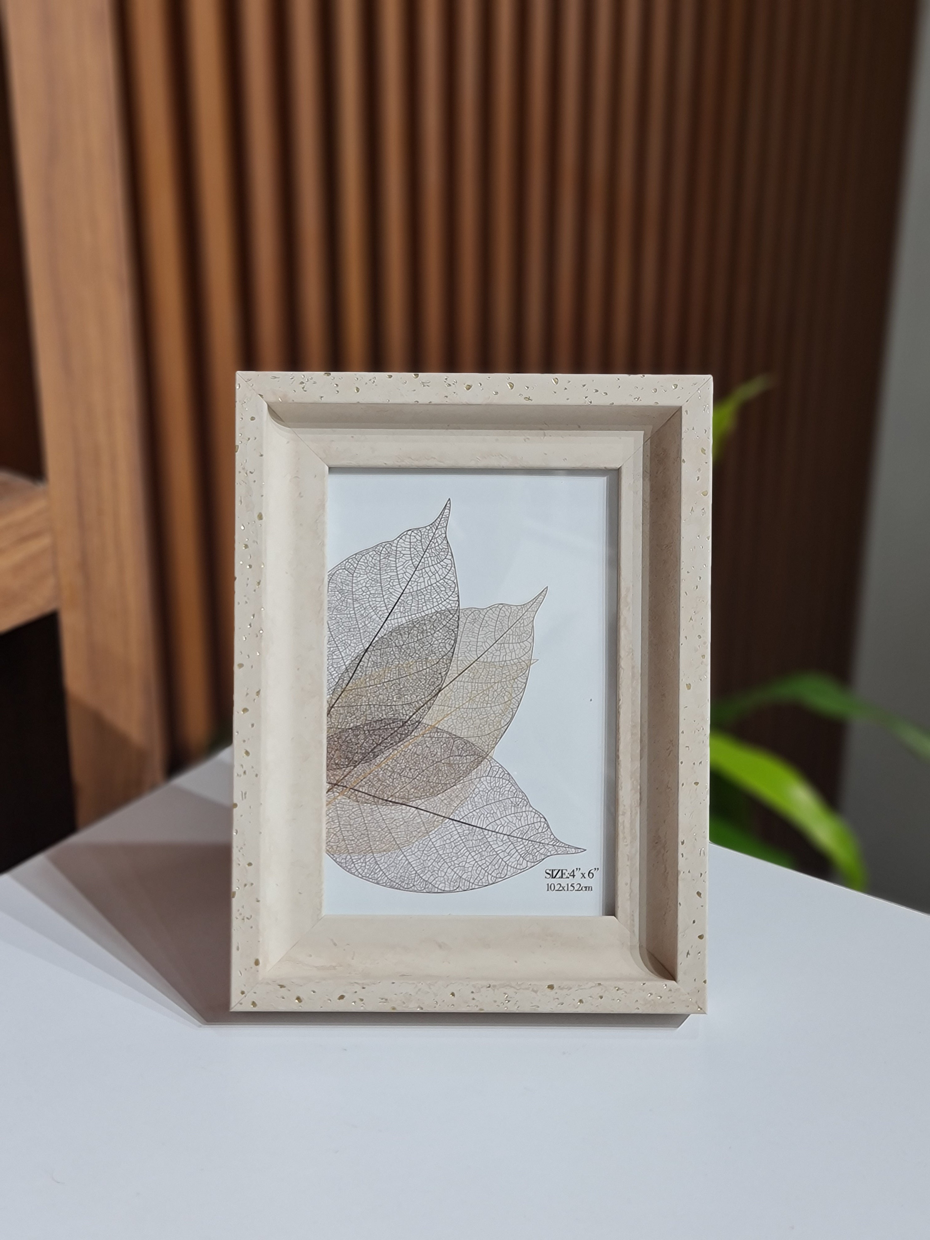Cream Terrazzo-Style Picture Frame for Tabletop - 4x6 in Photo Frame