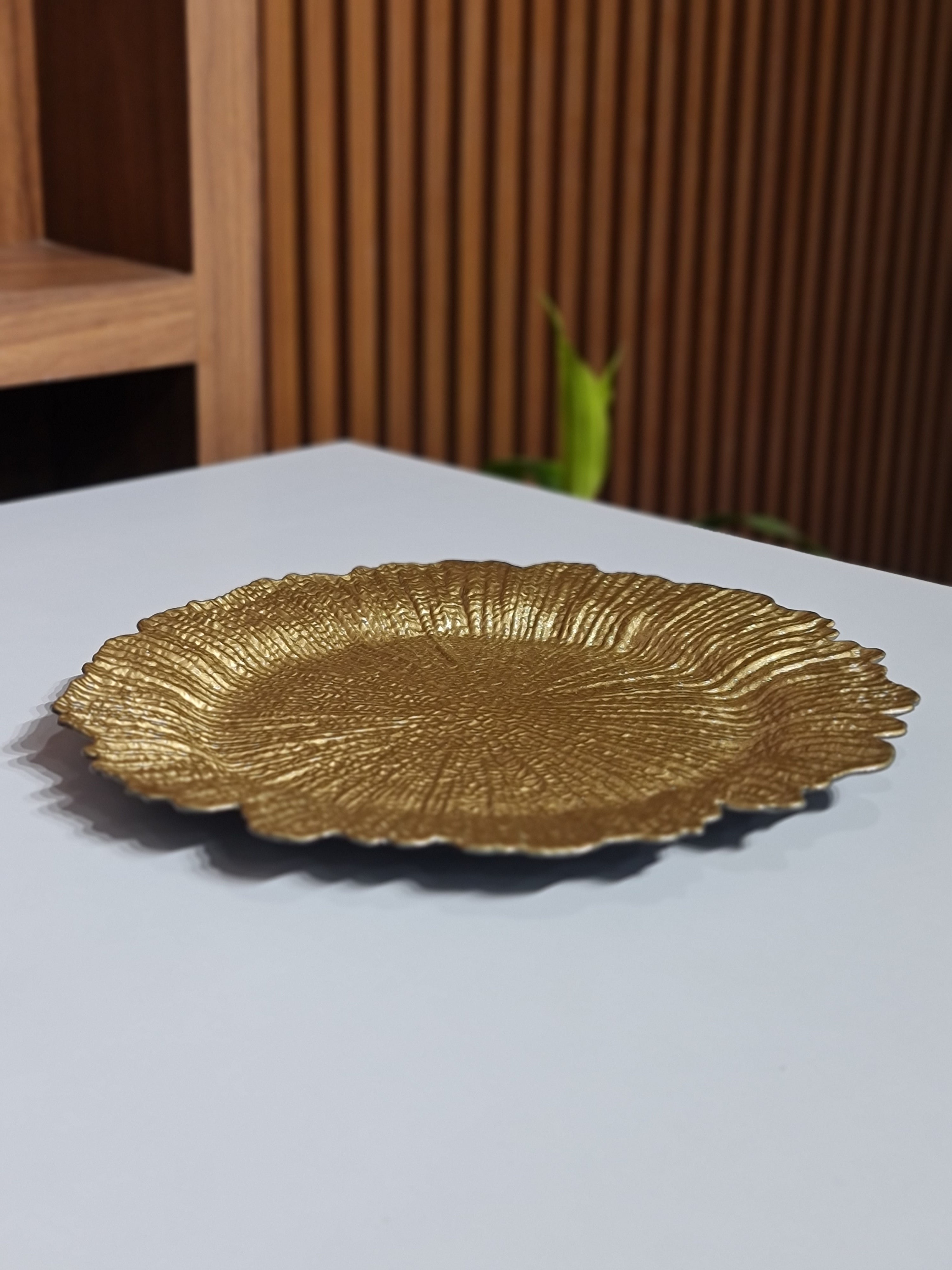 Set of 6 Gold Reef Charger Plates | 34CM Round Scalloped Edge Dinner Chargers