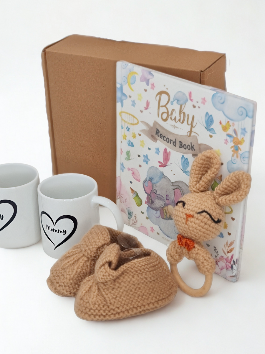 New Parents with Baby Milestone Gift Hamper (Baby Arrival Gift Hamper)