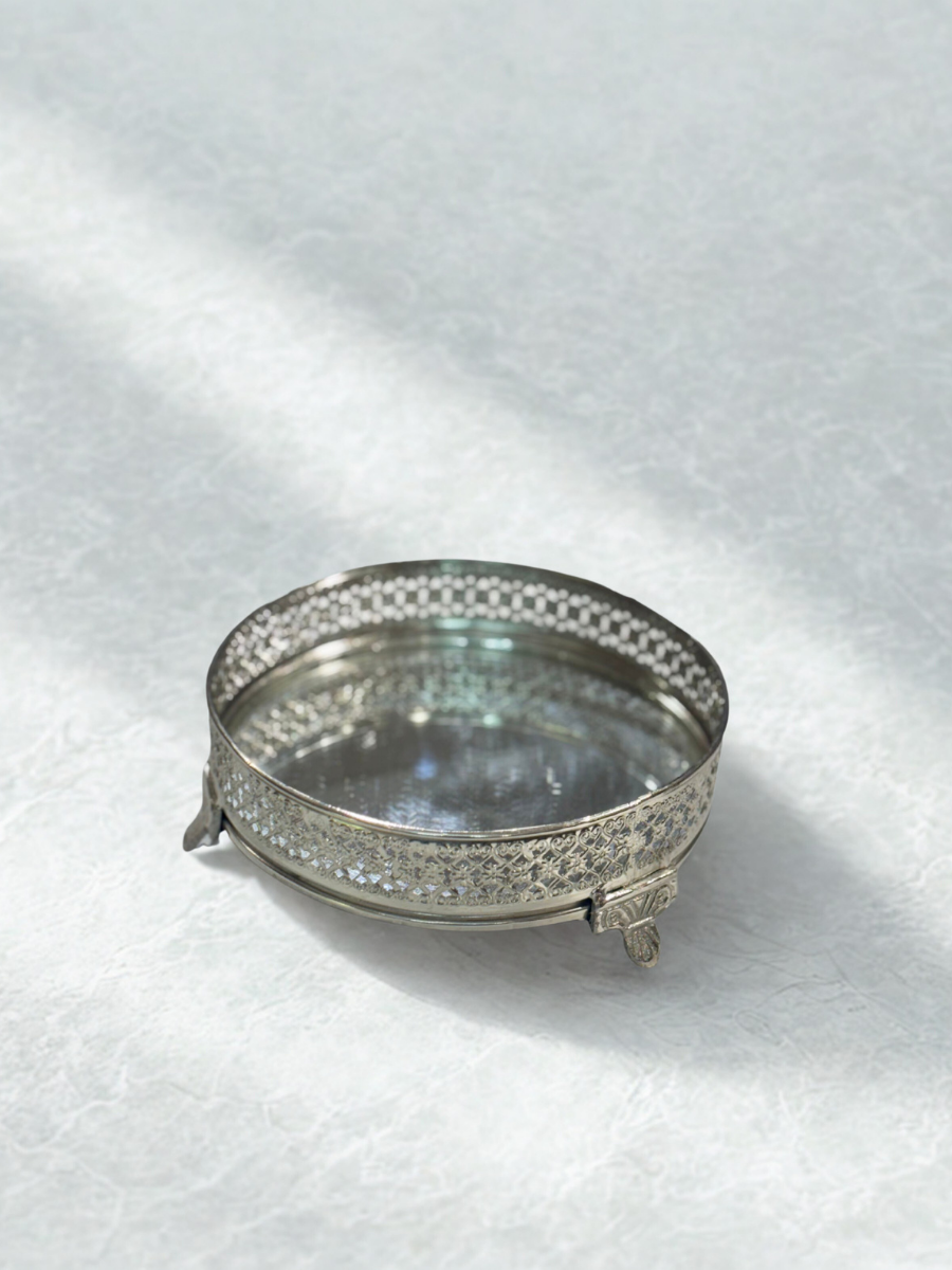 Elegant Silver Filigree Mirrored Tray