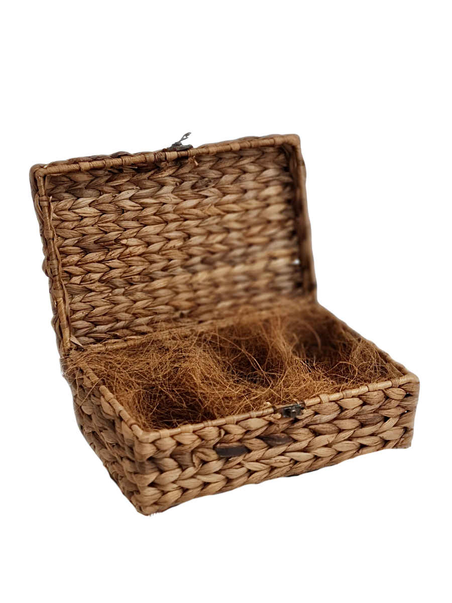 Handwoven Natural Grass Lidded Storage Gift Basket Box