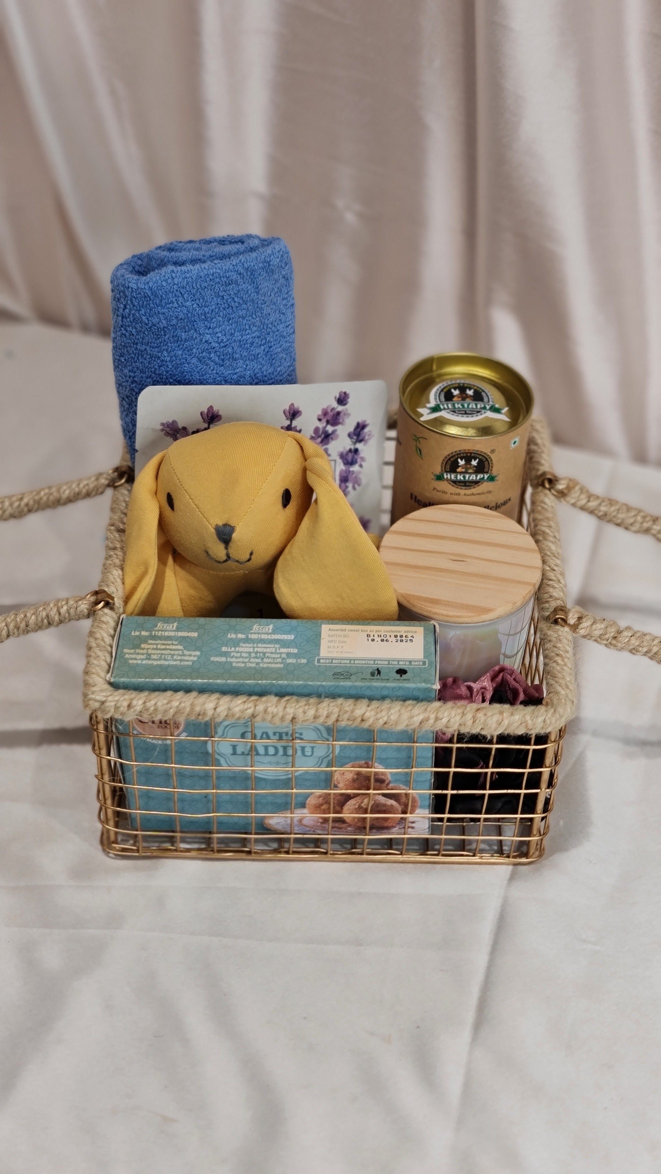 Premium Baby Shower Gift Hamper with Essentials