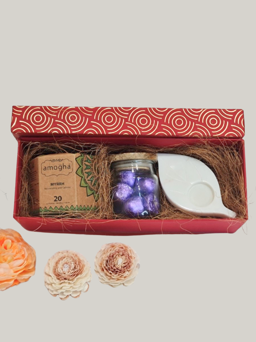 Red Harmony Luxury Gift Hamper