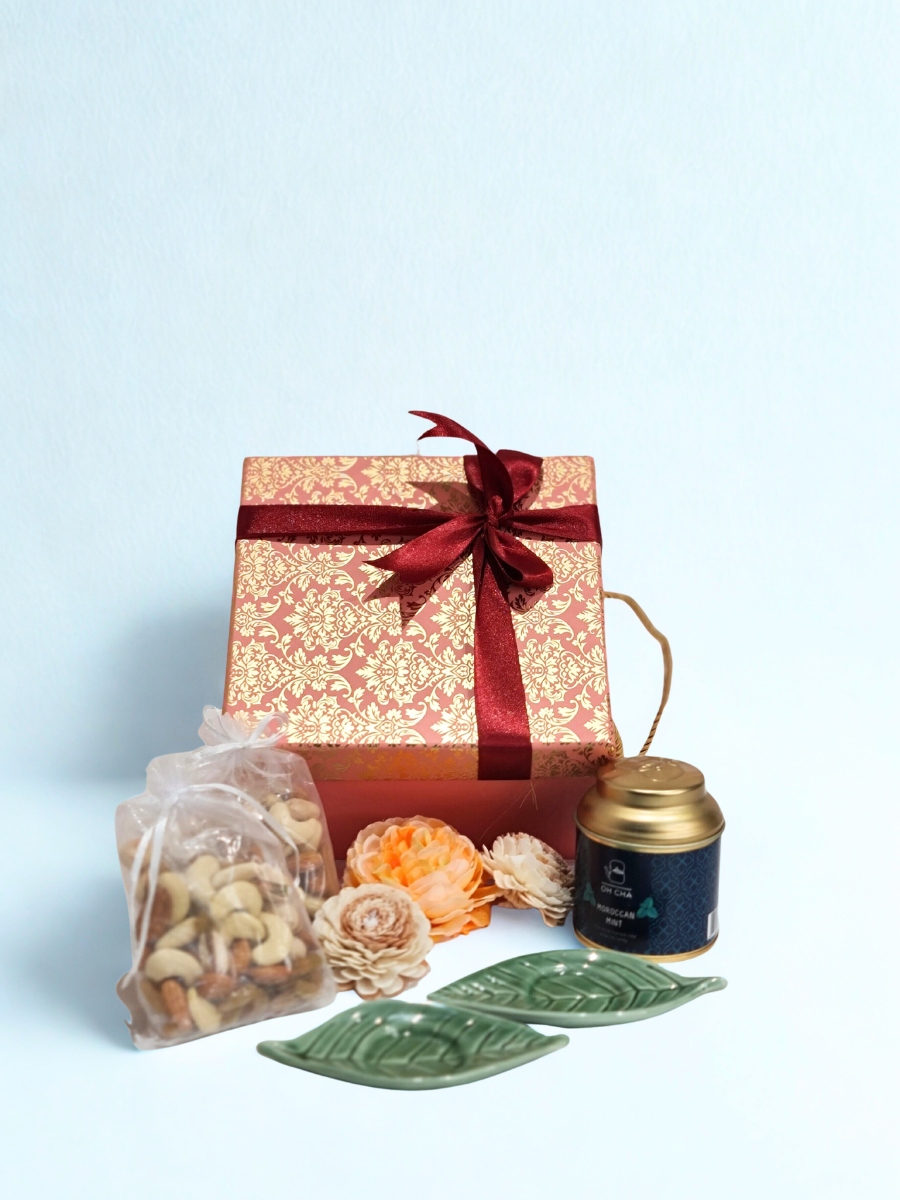 Nourish Glow Wellness Gift Hamper
