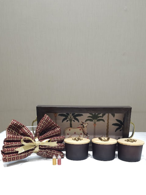 Traditional Thamboolam Gift with Shanka Chakra Nama